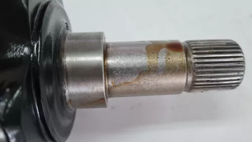 C82BC - BT 2.0/ (AUTO+HAND)/ BAKZIJDE 37 SPLAINS DIA.29MM/ 8GN53