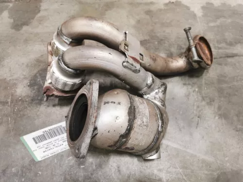 B 3.0 V6 24V XFU ES9A/ ACHTERSTE OP MOTOR/ K204/ 25030215