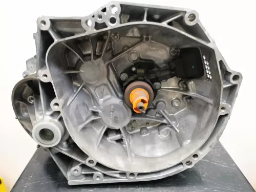 SEMI/ HDI 1.6 8V 9H05 DV6C/ MCD/ 20DS55 20DR04 20DR29