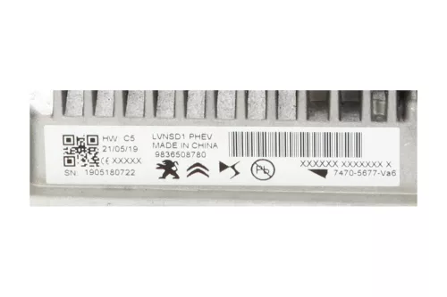 APPARAAT TBT NETWERKSCHEIDING/ REGELT HET IN EN UITSCHAKELEN